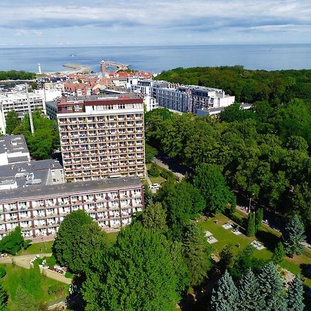 Sp Zoz Sanatorium Uzdrowiskowe Mswia W Kolobrzegu Hotel Exterior photo