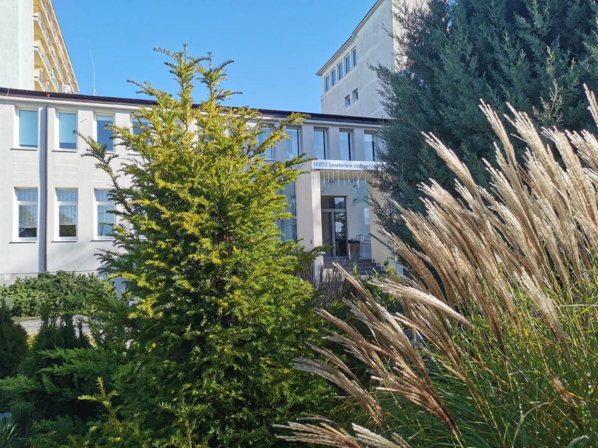 Sp Zoz Sanatorium Uzdrowiskowe Mswia W Kolobrzegu Hotel Exterior photo